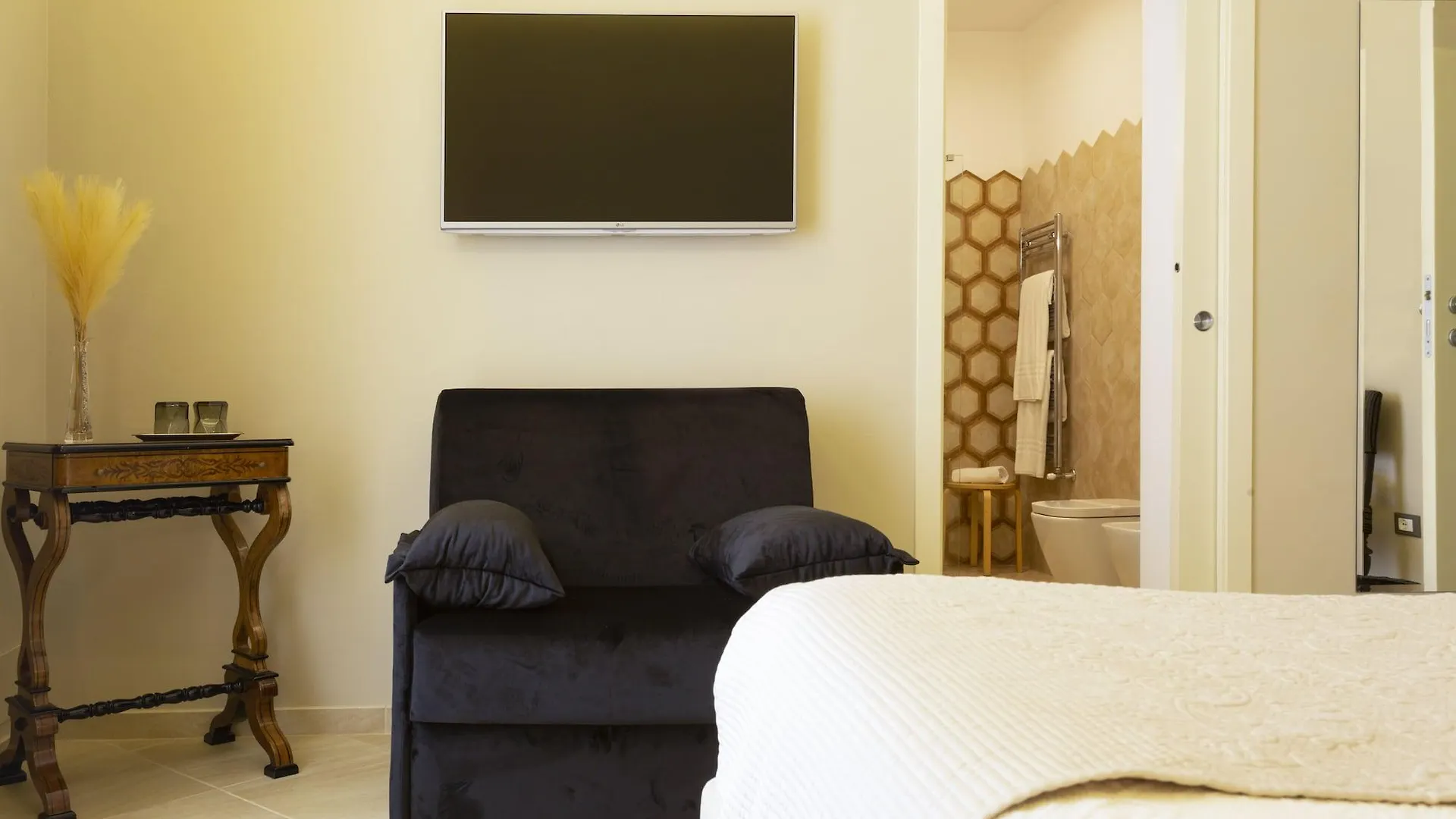 Alojamento de Acomodação e Pequeno-almoço Maecò Ortigia B&B Syracuse